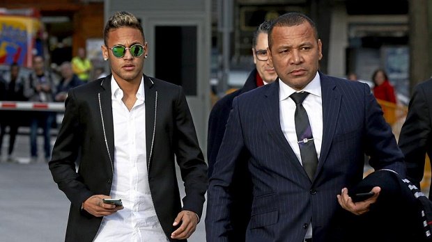 Người quản lý của Neymar lên tiếng về  tin đồn anh đến Real