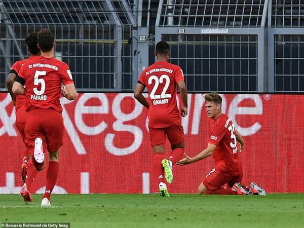 Siêu kinh điển Đức: Dàn sao Bayern bắn phá kỷ lục