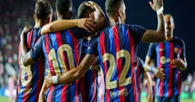 Tin Barcelona 11/8: Barca yêu cầu 4 cầu thủ thanh lý hợp đồng