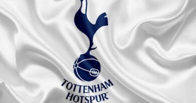 Giải mã ý nghĩa logo Tottenham Hotspur
