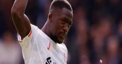Chuyển nhượng BĐ: PSG muốn hốt siêu trung vệ Liverpool