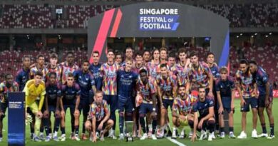 BĐ Anh: Ethan Nwaneri rực sáng chiến thắng trước AC Milan