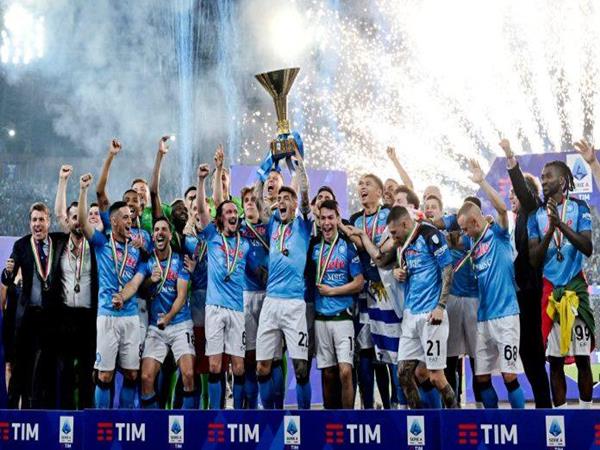 Lịch sử phát triển câu lạc bộ Napoli