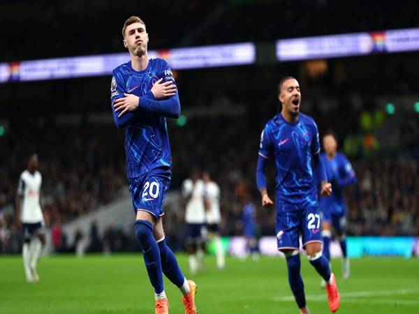 Chelsea mạnh trước đối thủ lớn, yếu ở sự ổn định